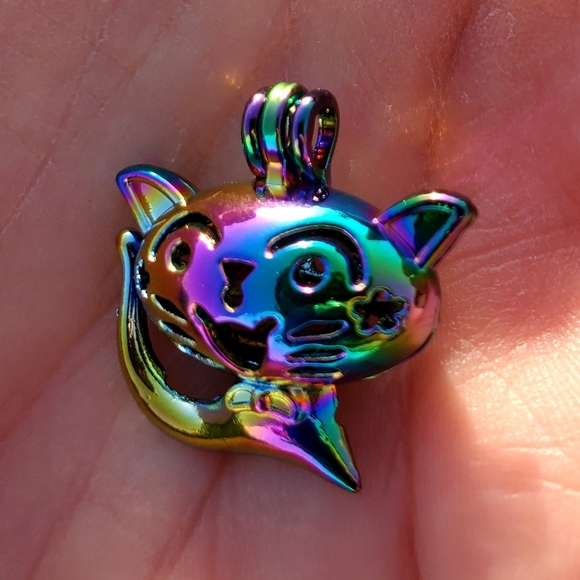 New Carved Rainbow Hematite Cat Open Pendant. - Picture 2 of 9